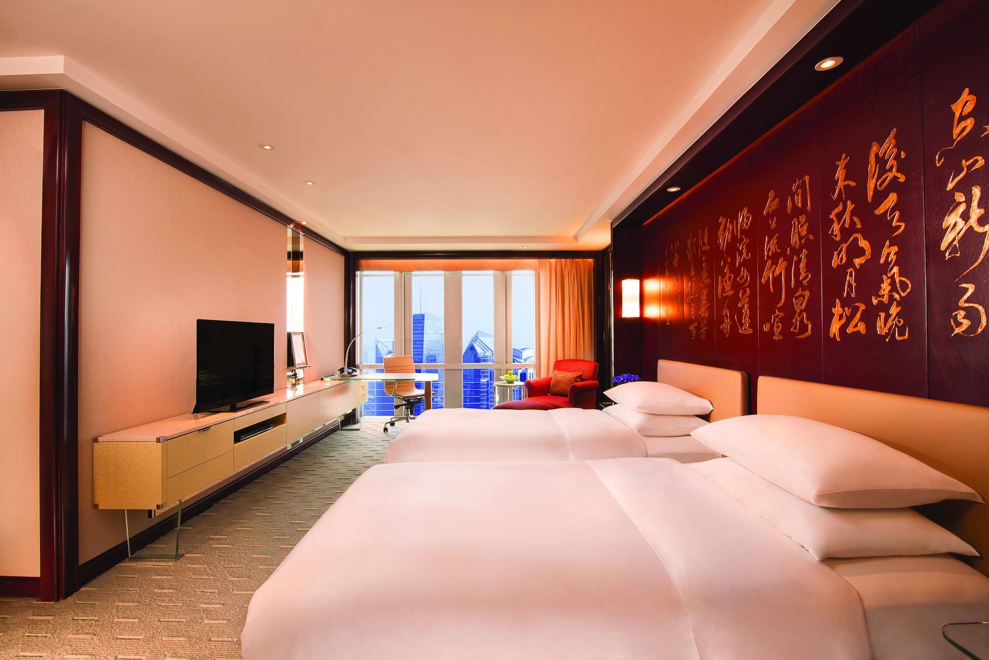 Grand Hyatt 5*